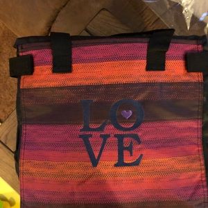 Thirty-One BLEACHER Blanket